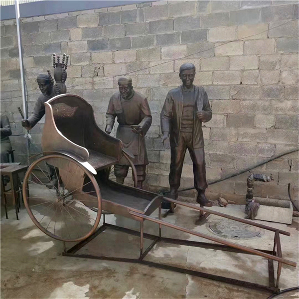 廣場民俗雕塑.jpg 廣場民俗雕塑.jpg